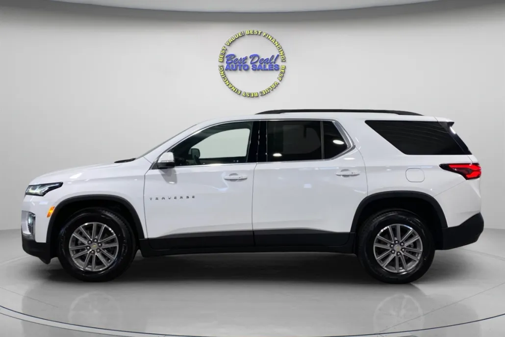 2022 Chevrolet Traverse Cloth photo 1