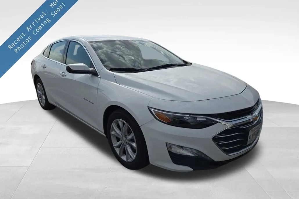 2024 Chevrolet Malibu 1LT photo 1