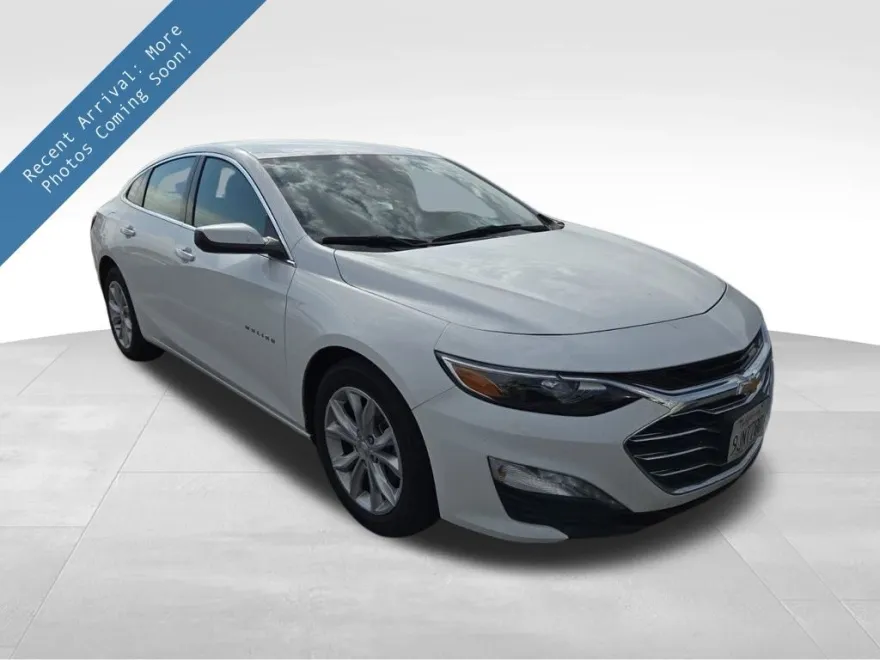 2024 Chevrolet Malibu 1LT photo 1