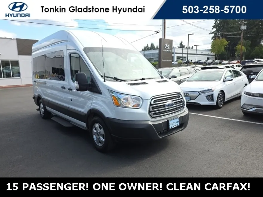 2019 Ford Transit Passenger XLT photo 1