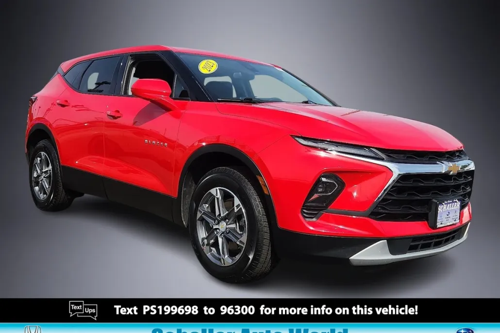 2023 Chevrolet Blazer 2LT photo 1