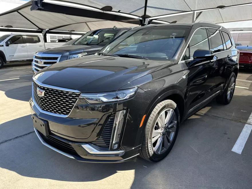 2024 Cadillac XT6 Premium Luxury Sport photo 1