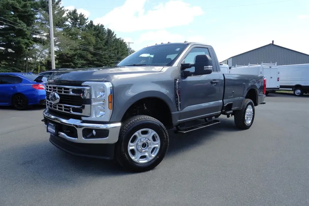 2026 Ford F-250 XLT photo 1