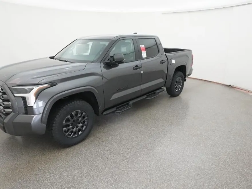 2026 Toyota RAV4 SR5 photo 1