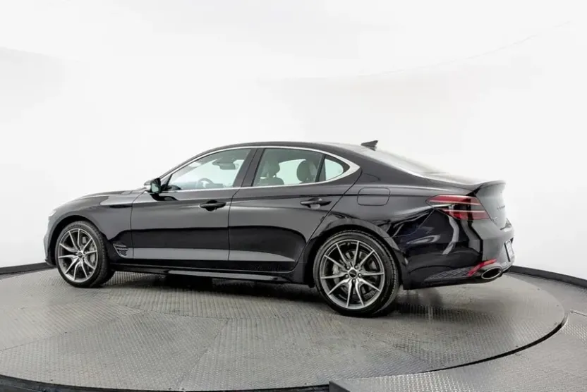 2024 Genesis G70 2.5T photo 1