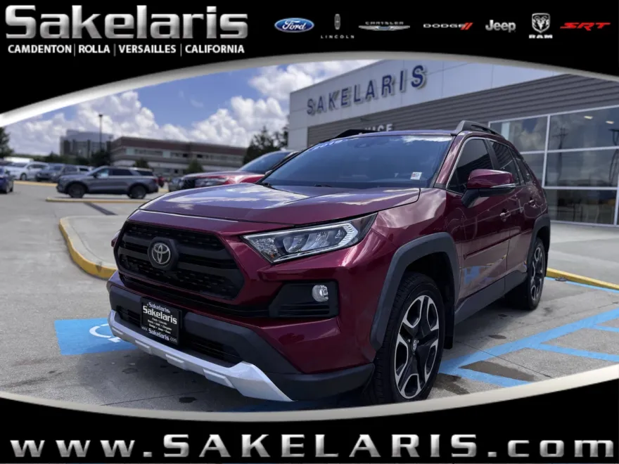 2019 Toyota RAV4 Adventure photo 1