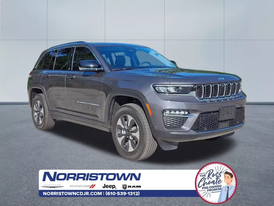 2022 Jeep Cherokee Limited 4xe photo 1