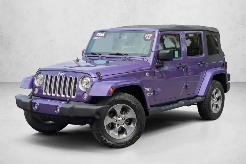 2017 Jeep Wrangler Unlimited Sahara photo 1
