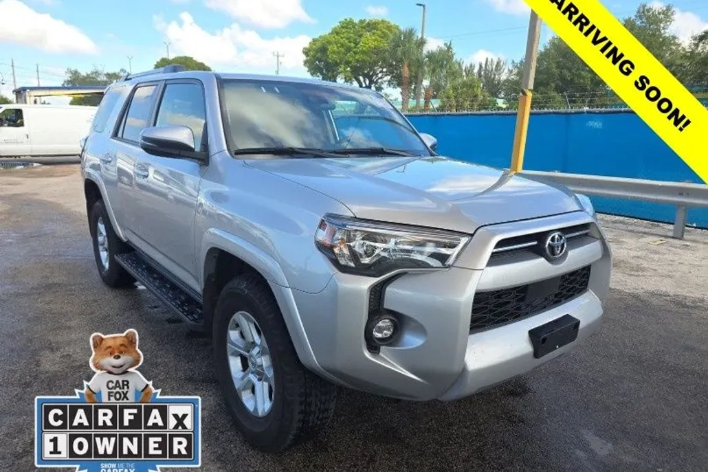 2024 Toyota 4Runner SR5 Premium photo 1