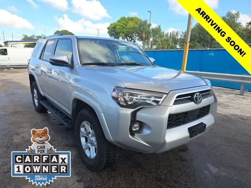 2024 Toyota 4Runner SR5 Premium photo 1