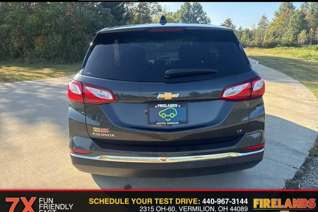 2019 Chevrolet Equinox LT photo 1