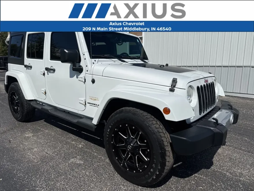 2015 Jeep Wrangler Unlimited Sahara photo 1