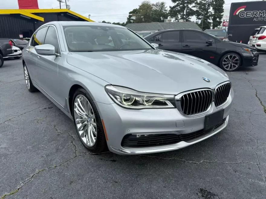 2016 Bmw 750i xDrive photo 1