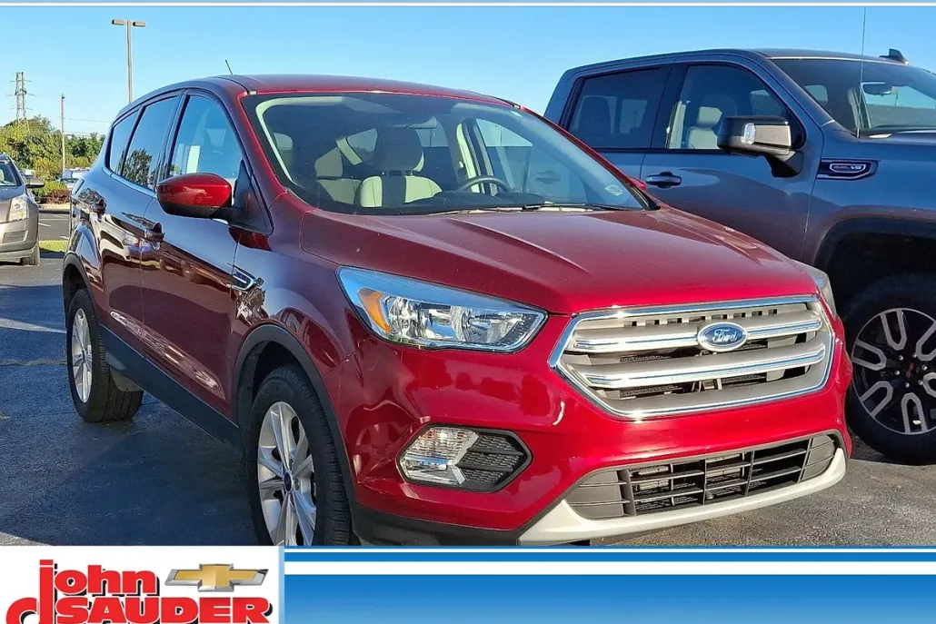2017 Ford Escape SE photo 1