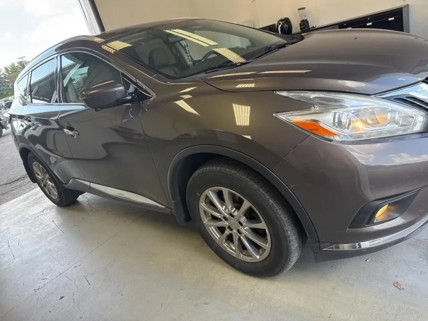 2017 Nissan Murano SL photo 1