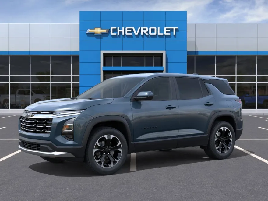 2026 Chevrolet Equinox LT photo 1