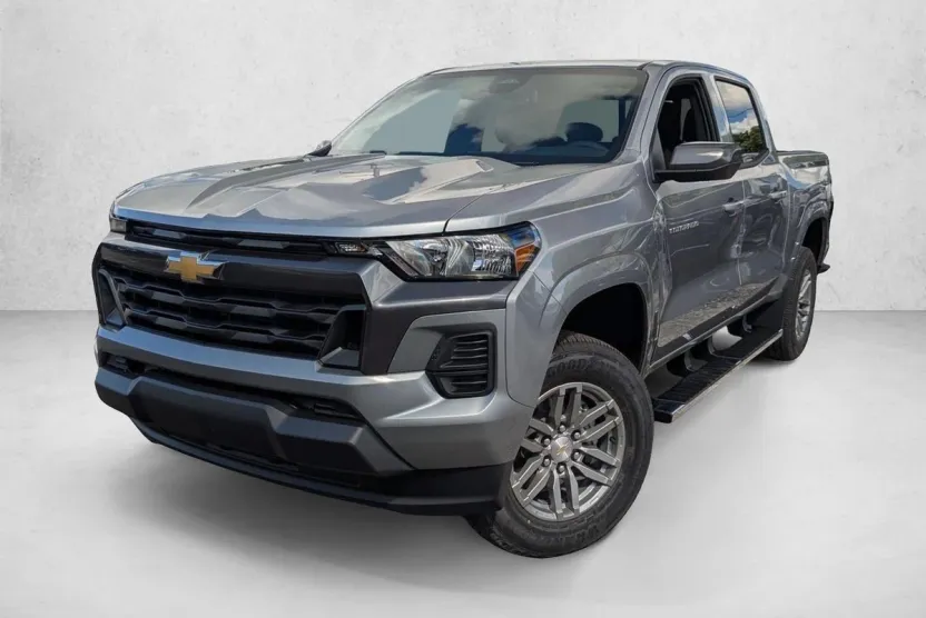 2026 Chevrolet Colorado LT photo 1