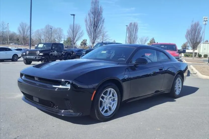 2025 Dodge Charger R/T photo 1