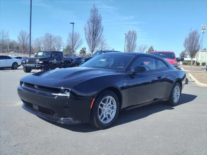 2025 Dodge Charger R/T photo 1