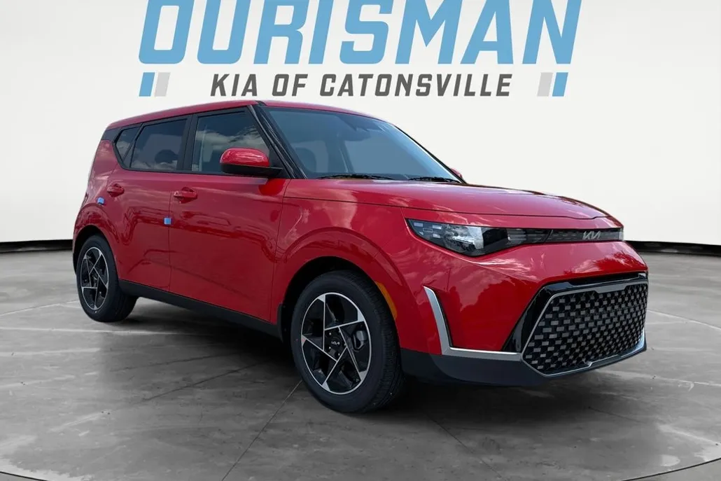 2025 Kia Soul EX photo 1