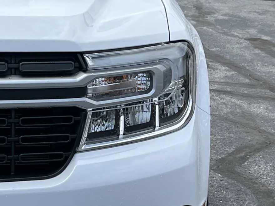 2024 Ford Maverick Lariat photo 1