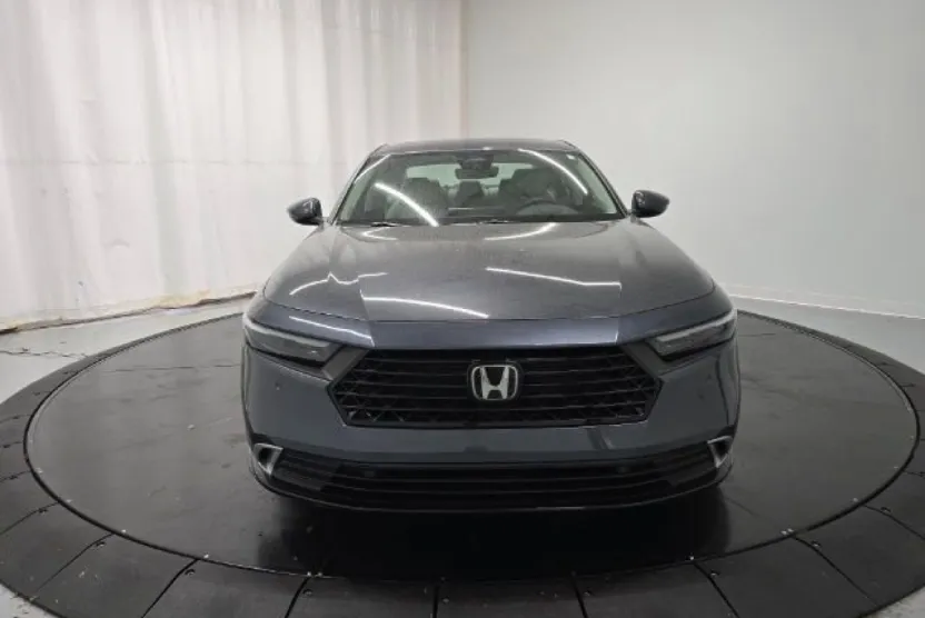 2025 Honda Accord Hybrid Touring photo 1