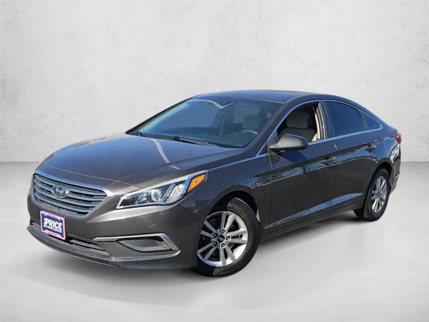 2017 Hyundai Sonata SE Eco photo 1