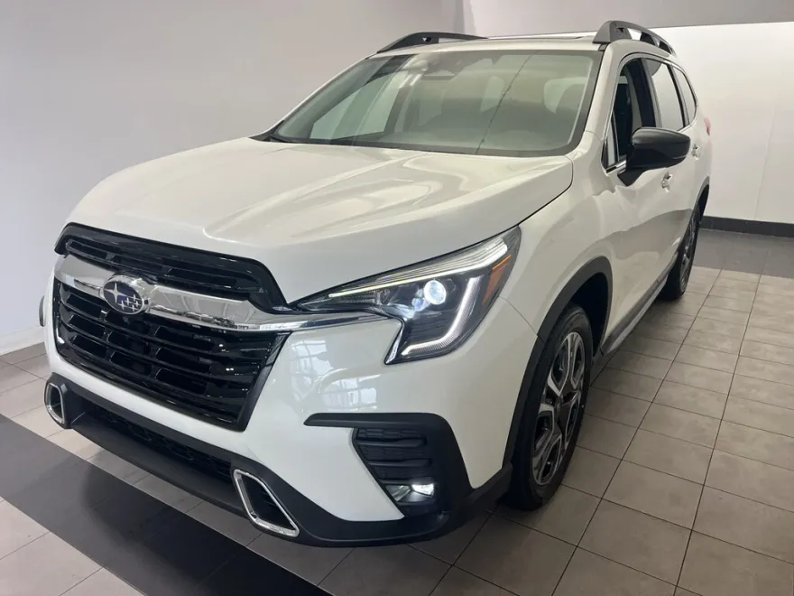 2025 Subaru Ascent Touring photo 1