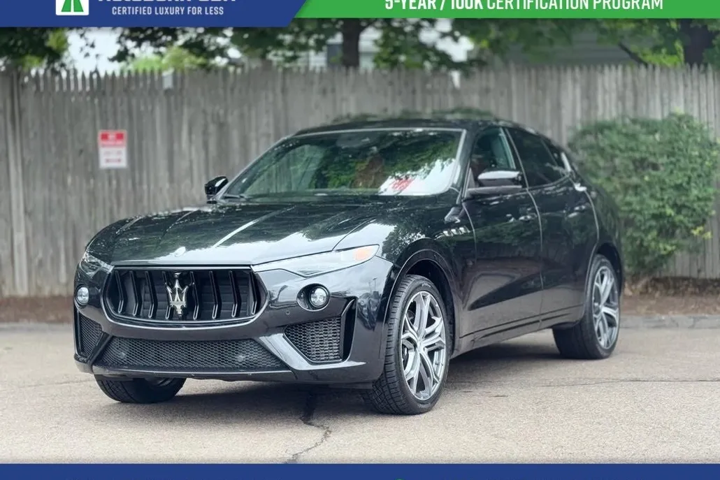 2022 Maserati Levante Modena photo 1