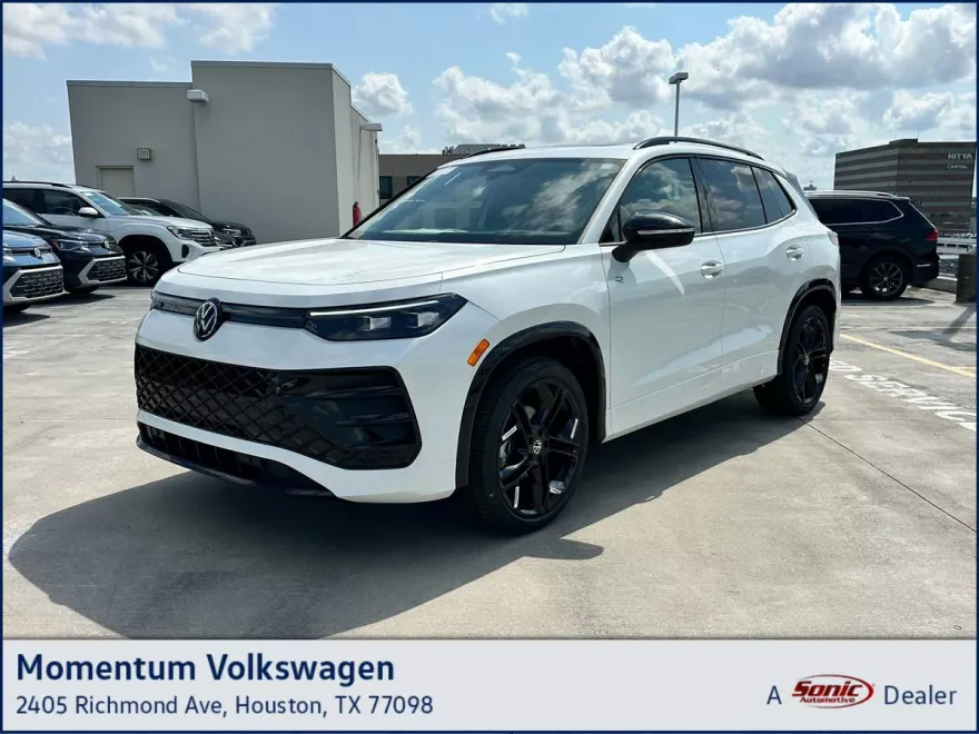 2025 Volkswagen Tiguan SE R-Line Black photo 1