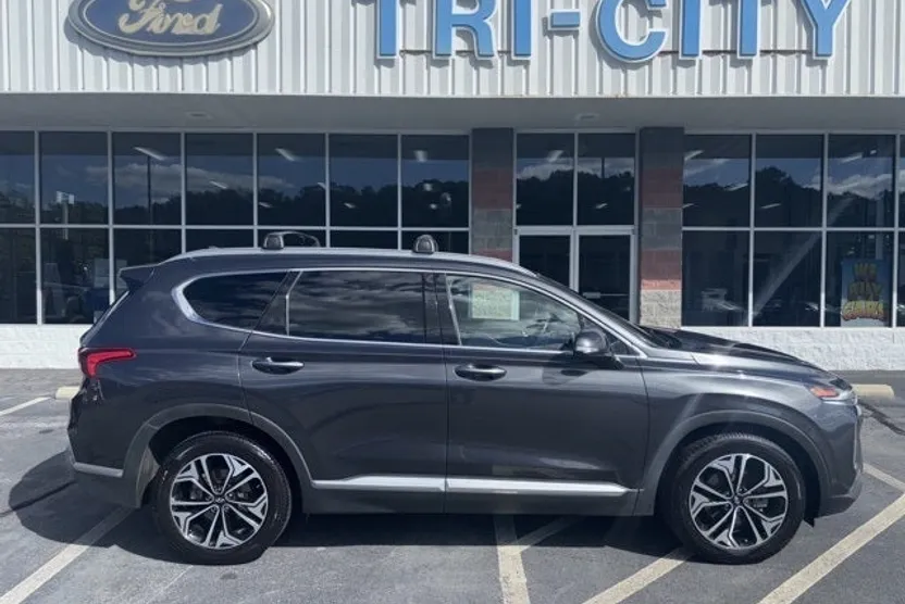 2020 Hyundai Santa Fe SEL 2.0T photo 1