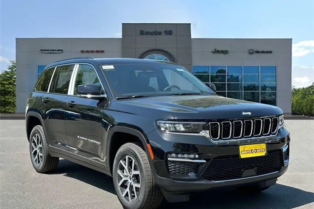 2024 Jeep Grand Cherokee Limited photo 1