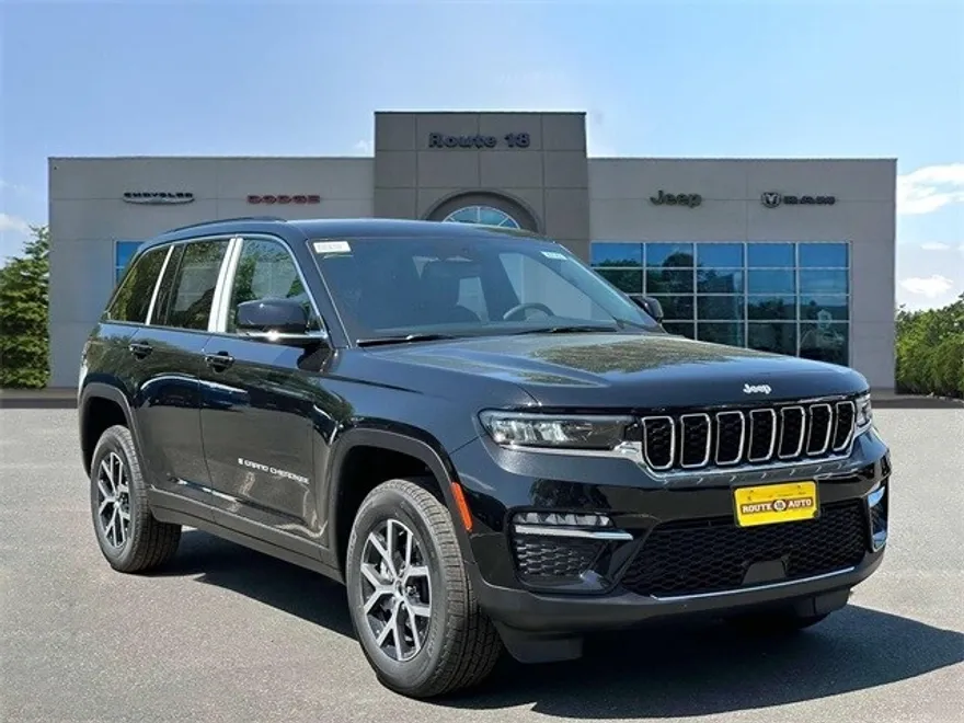 2024 Jeep Grand Cherokee Limited photo 1
