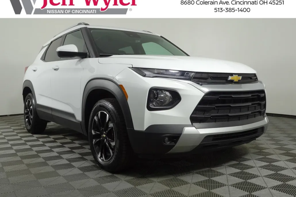 2023 Chevrolet Trailblazer LT photo 1