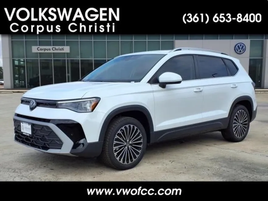 2025 Volkswagen Taos SE photo 1