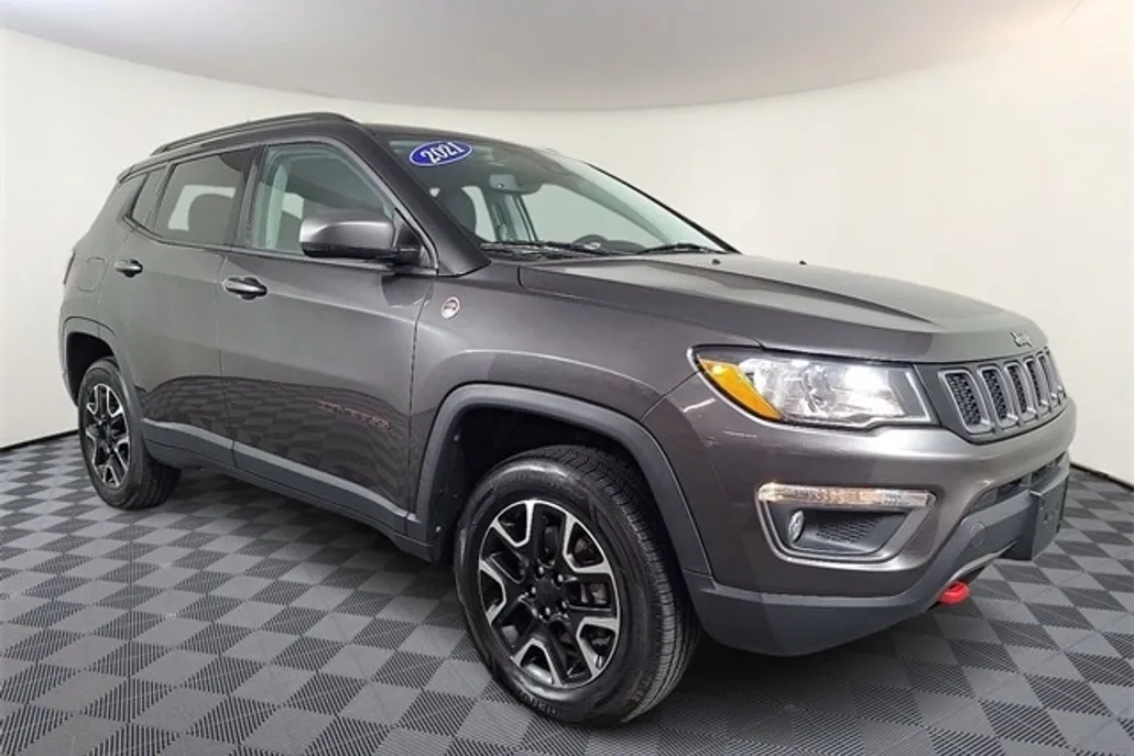 2021 Jeep Compass Trailhawk photo 1