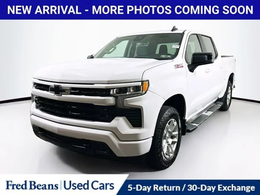 2023 Chevrolet Silverado 1500 RST photo 1