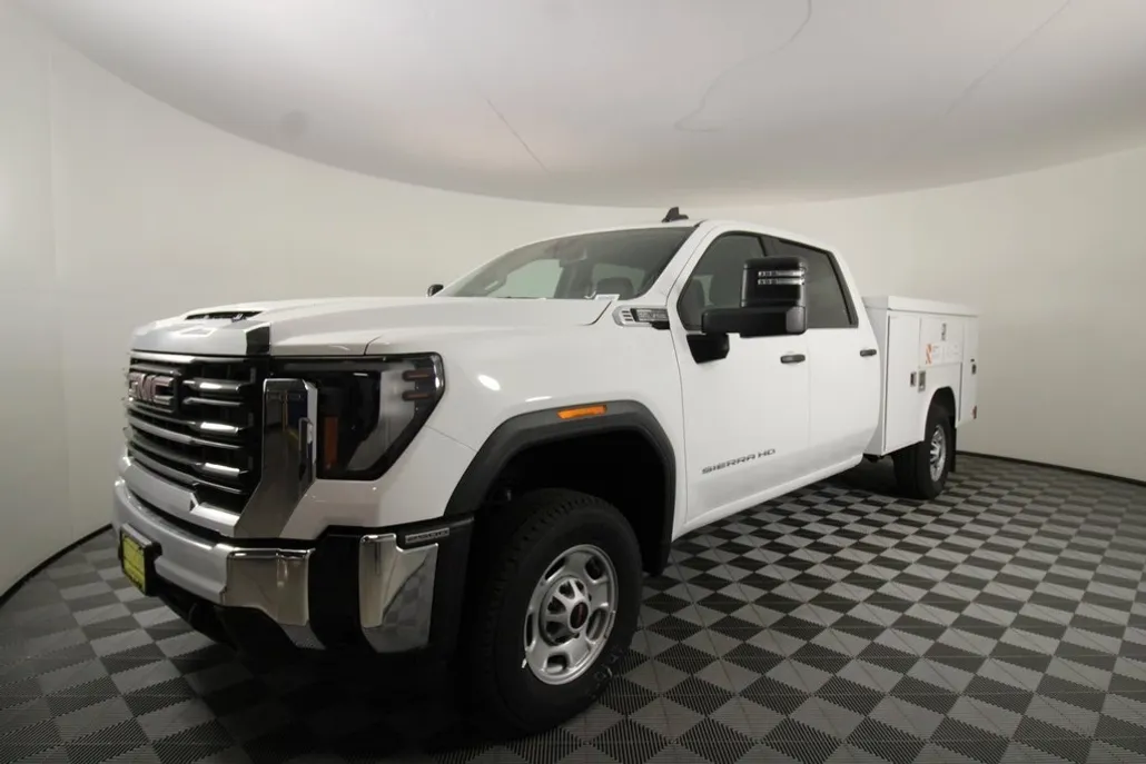 2024 Gmc Sierra 2500 HD Pro photo 1