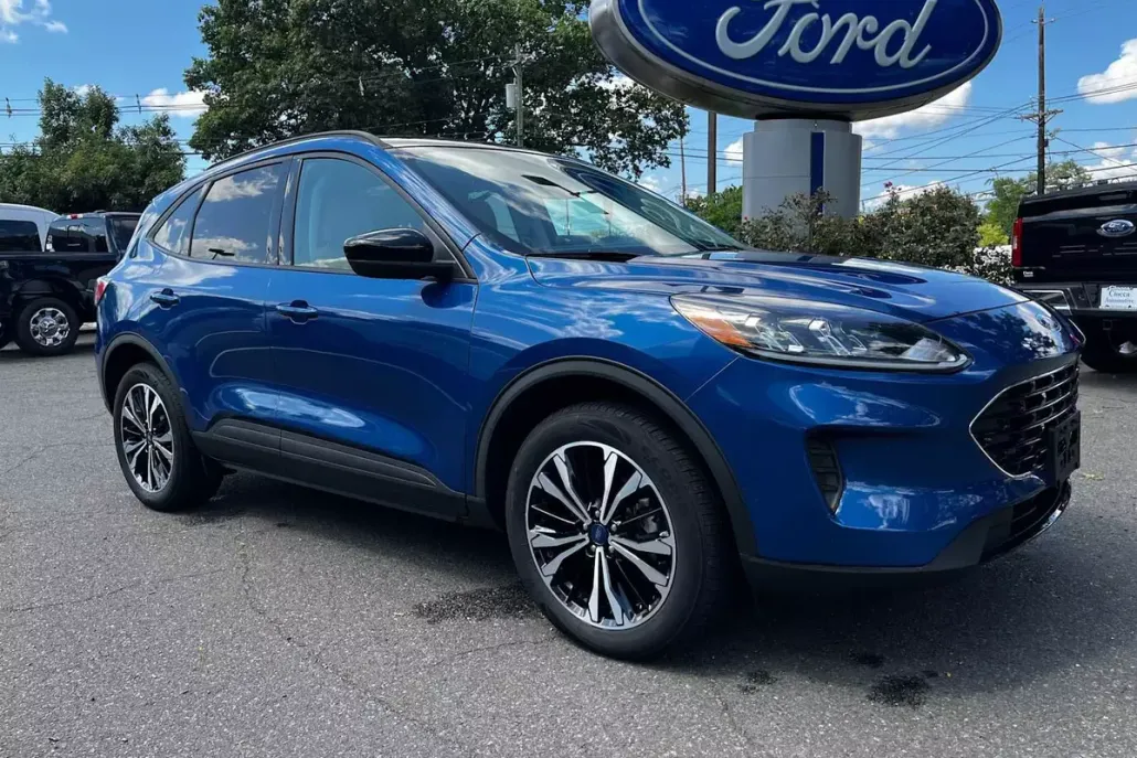 2022 Ford Escape SE photo 1