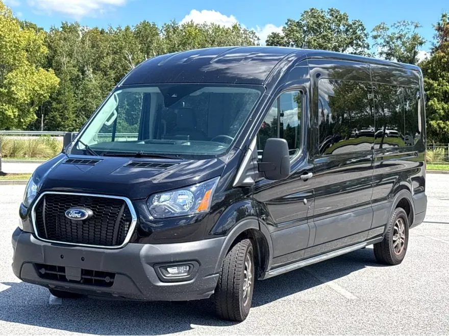 2024 Ford Transit Passenger XL photo 1