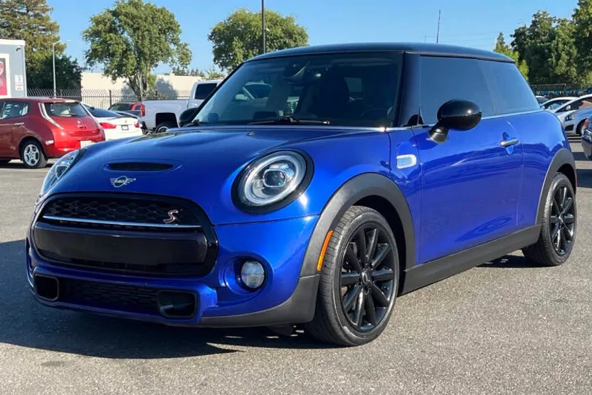 2019 Mini Cooper 2 Door Hardtop S photo 1