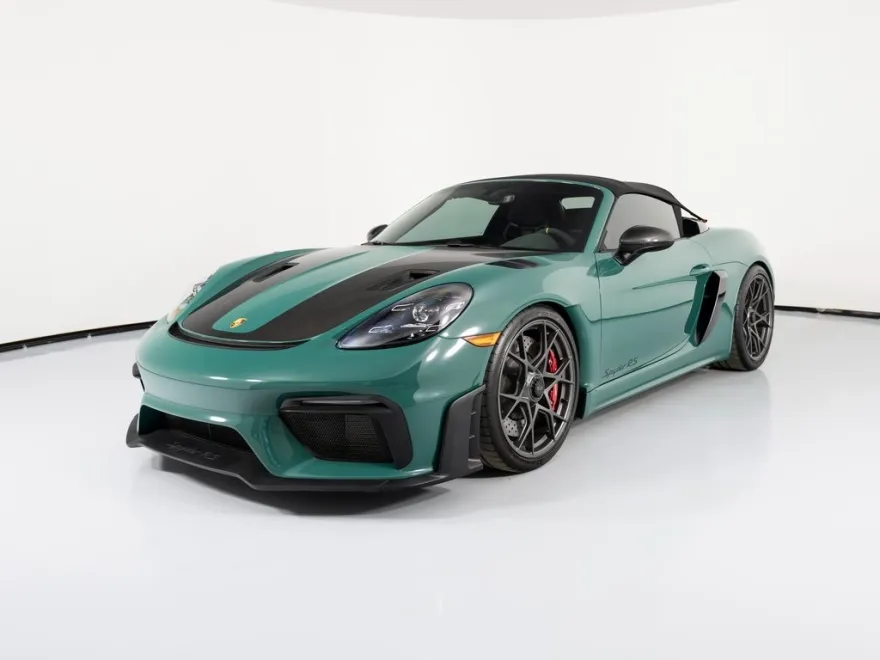 2024 Porsche Boxster Spyder photo 1