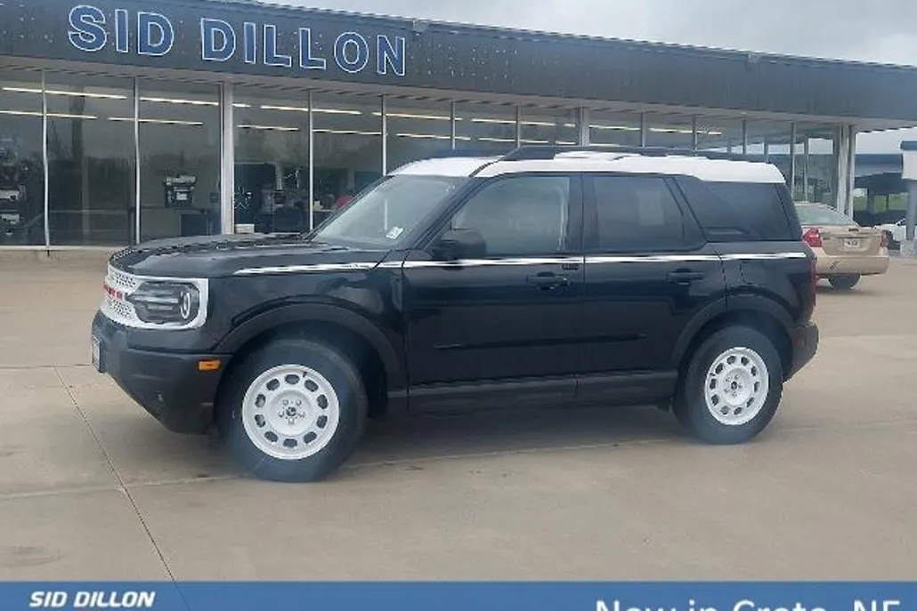 2025 Ford Bronco Sport Heritage photo 1