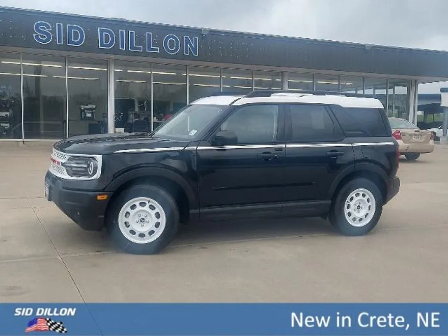 2025 Ford Bronco Sport Heritage photo 1