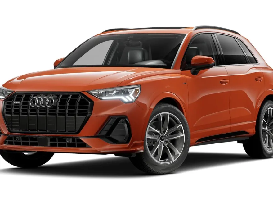 2025 Audi Q3 45 TFSI S line Premium photo 1