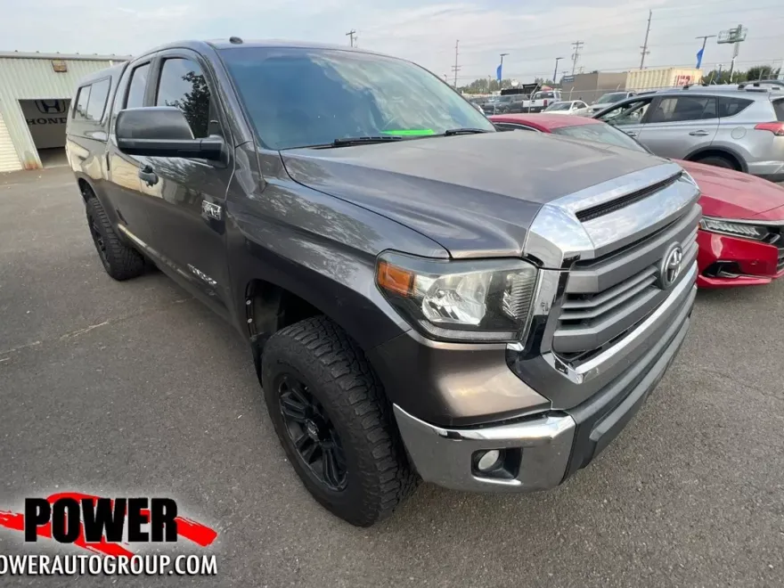 2014 Toyota Tundra SR5 photo 1