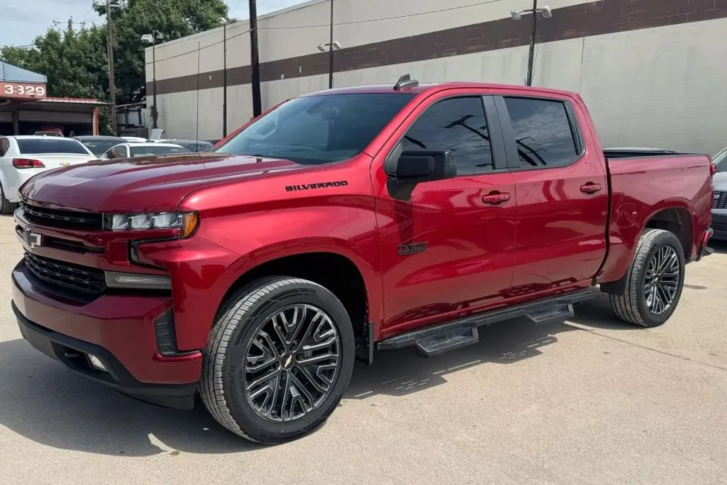 2020 Chevrolet Silverado 1500 RST photo 1