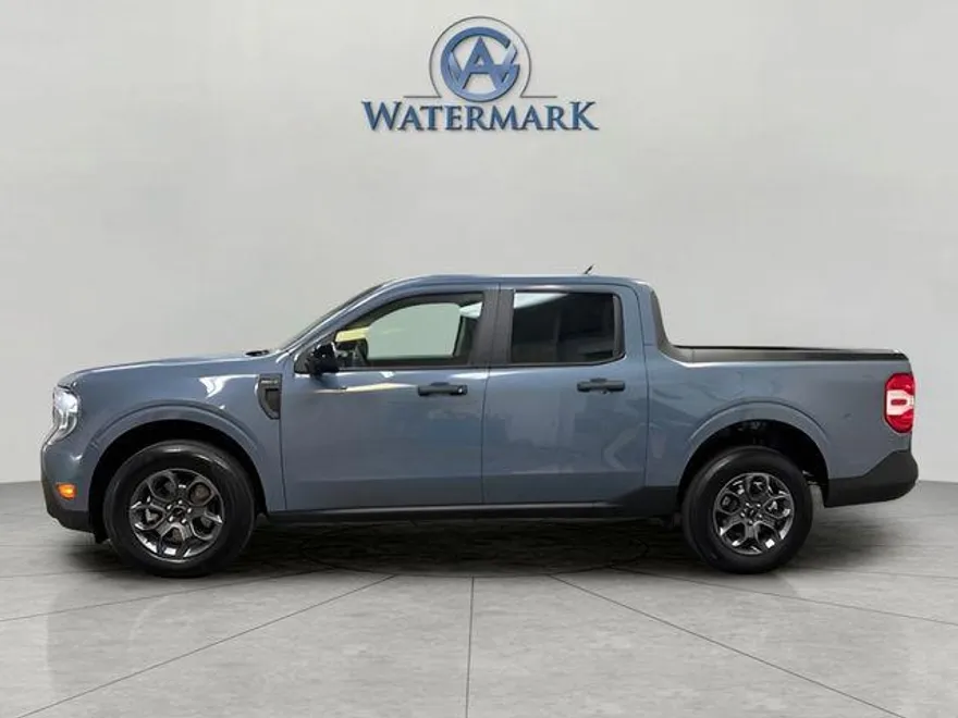 2025 Ford Maverick XLT photo 1