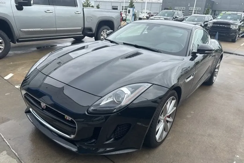 2015 Jaguar F-TYPE S photo 1