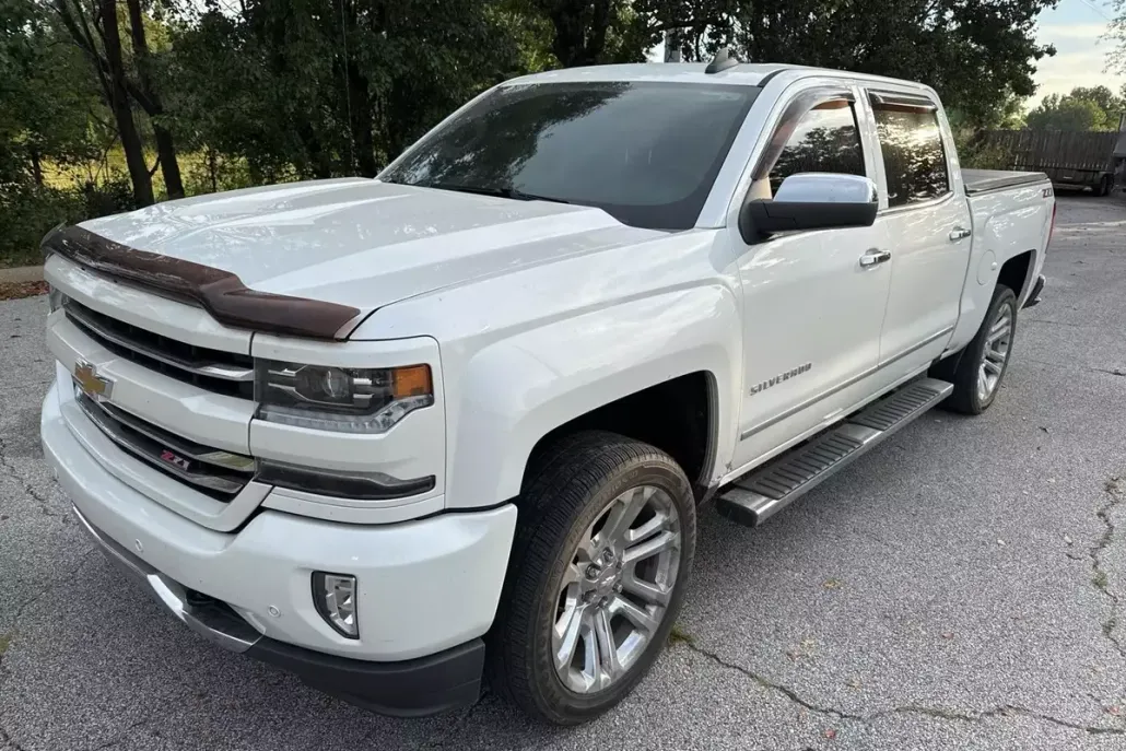 2018 Chevrolet Silverado 1500 LTZ photo 1